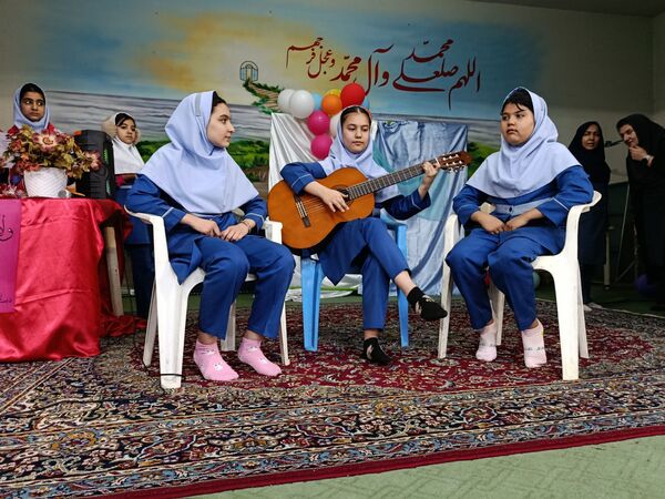مراسم ولادت حضرت فاطمه زهرا (س) و روز  مادر در مدرسه بین الهدی ۲