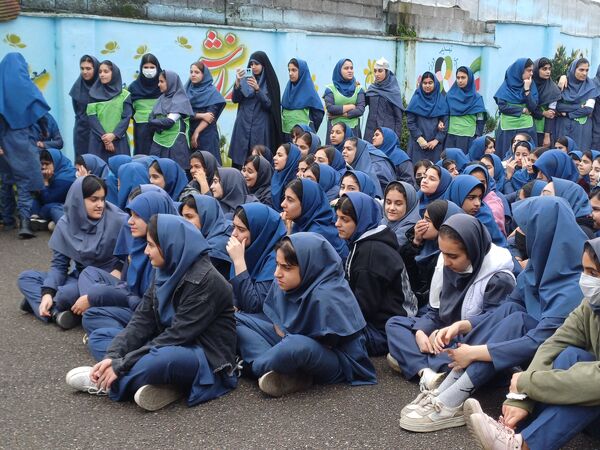 برگزاری مانور زلزله و ایمنی در مدارس خشکبیجار