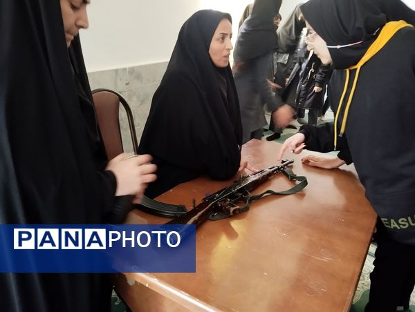 آموزش آمادگی دفاعی در سطح مدارس شهر آشخانه