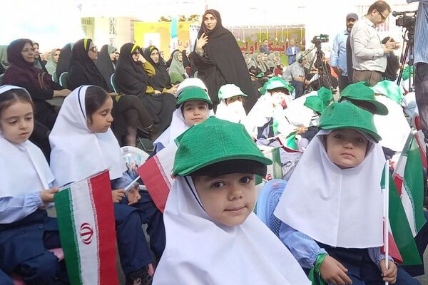 جشن غنچه ها،آغاز سفر پیش دبستانی های کوچک در مسیر علم و دانش