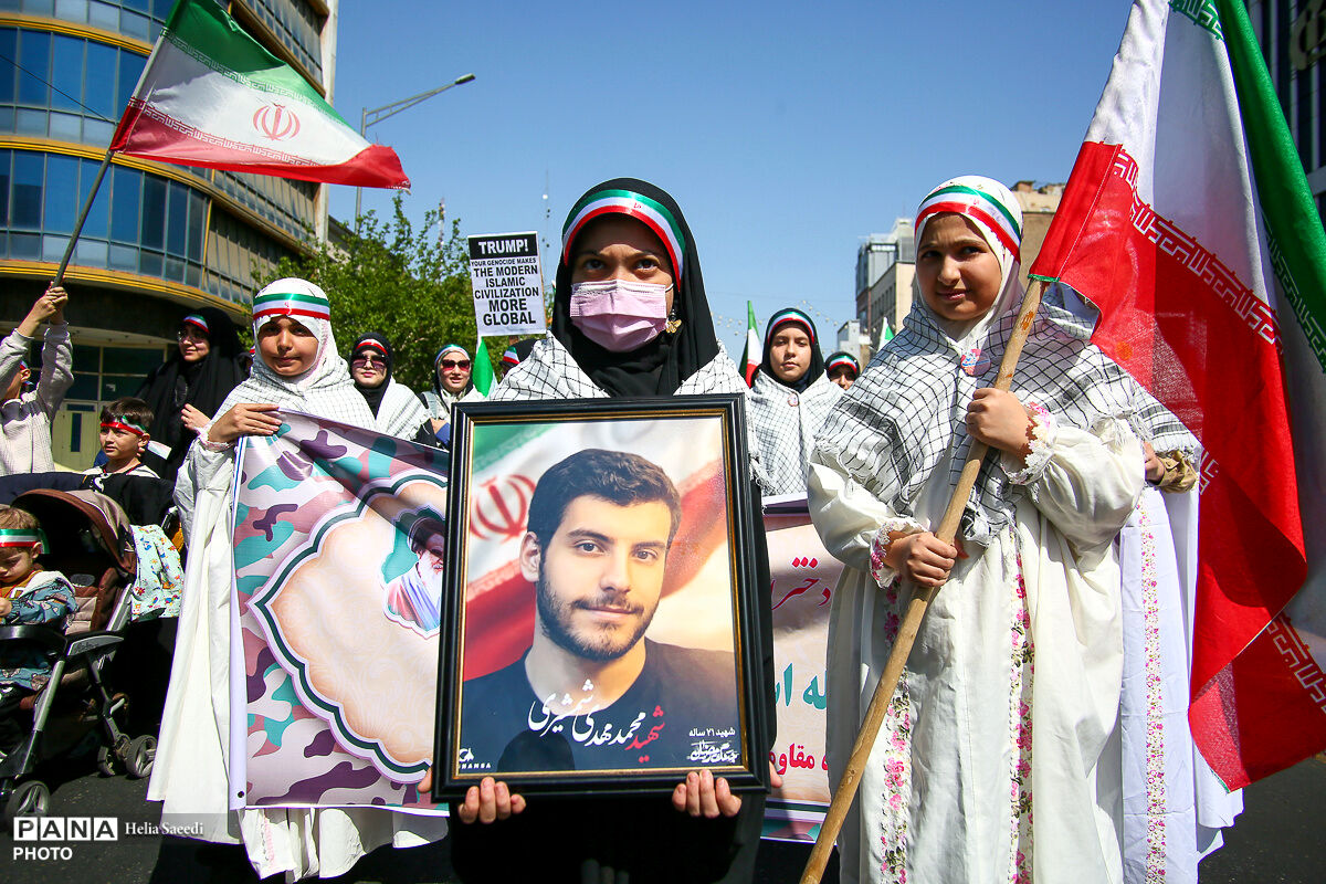 رزمایش «دختران جان فدای ایران»