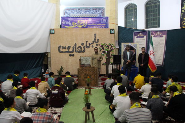 مراسم معنوی اعتکاف دانش‌آموزان پسر یزدی در فهرج