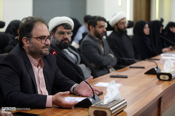  نشست فعالان و مجموعه‌های مردمی تربیت با معاون پرورشی و فرهنگی وزارت آموزش و پرورش