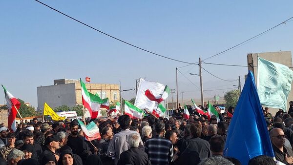 مراسم وداع و خاکسپاری پیکر پاسدار سرافراز اسلام در روستای همت آباد باخرز 