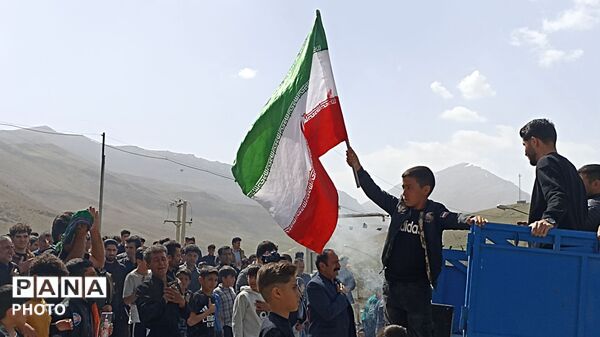تشییع باشکوه سرباز شهید کاج   