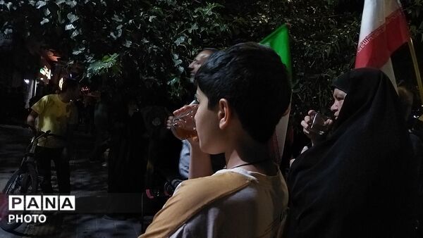 چایخانه حوزه علمیه گلشن در شب صد و شصت و دوم 