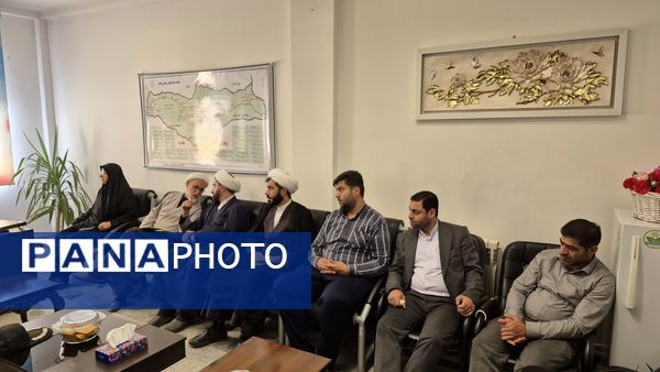 برگزاری جلسه شورای اداری در بلده