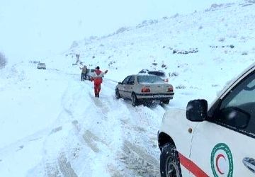امدادرسانی هلال‌احمر به بیش از ۷ هزار گرفتار شده در برف و کولاک