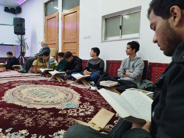 محفل انس با قرآن کریم در ماه مبارک رمضان در کاشمر