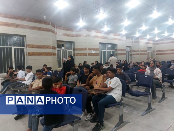 برگزاری جشن امامت مهدی موعود(عج) در سالن ایران اسلامی حاجی‌‌آباد