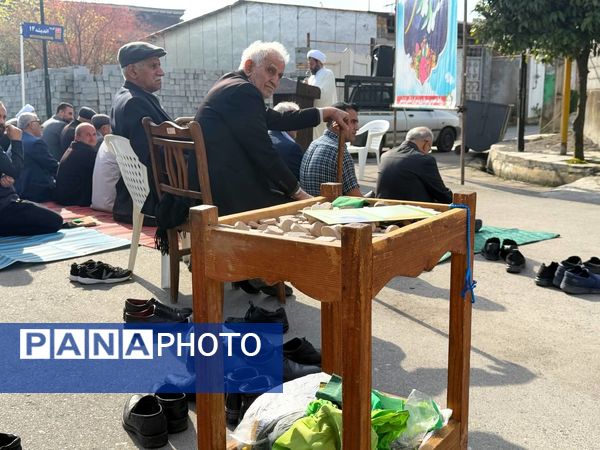 اقامه نماز عید فطر در ایزدشهر