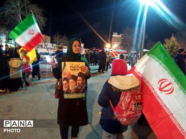 اجتماع باشکوه دختران و بانوان شهرستان قروه 