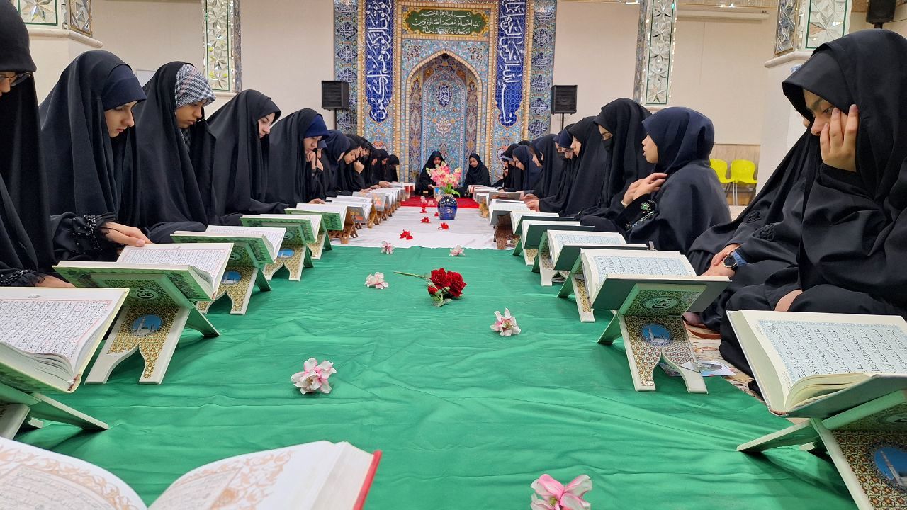 جلسه مسئولین هیئت‌های مذهبی مدارس متوسطه ناحیه ۶