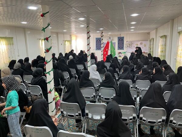 برگزاری مراسم به مناسبت جشن جوانه ها در دبیرستان شهید محمدی پور خلیل آباد 