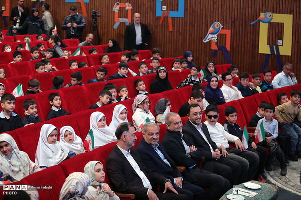 مراسم روز ملی کودک