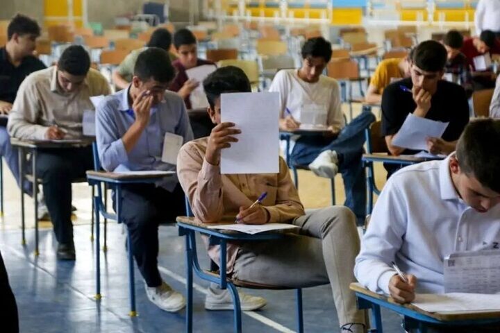 امتحانات باقی‌مانده دبیرستان معلم ساوجبلاغ از سر گرفته شد