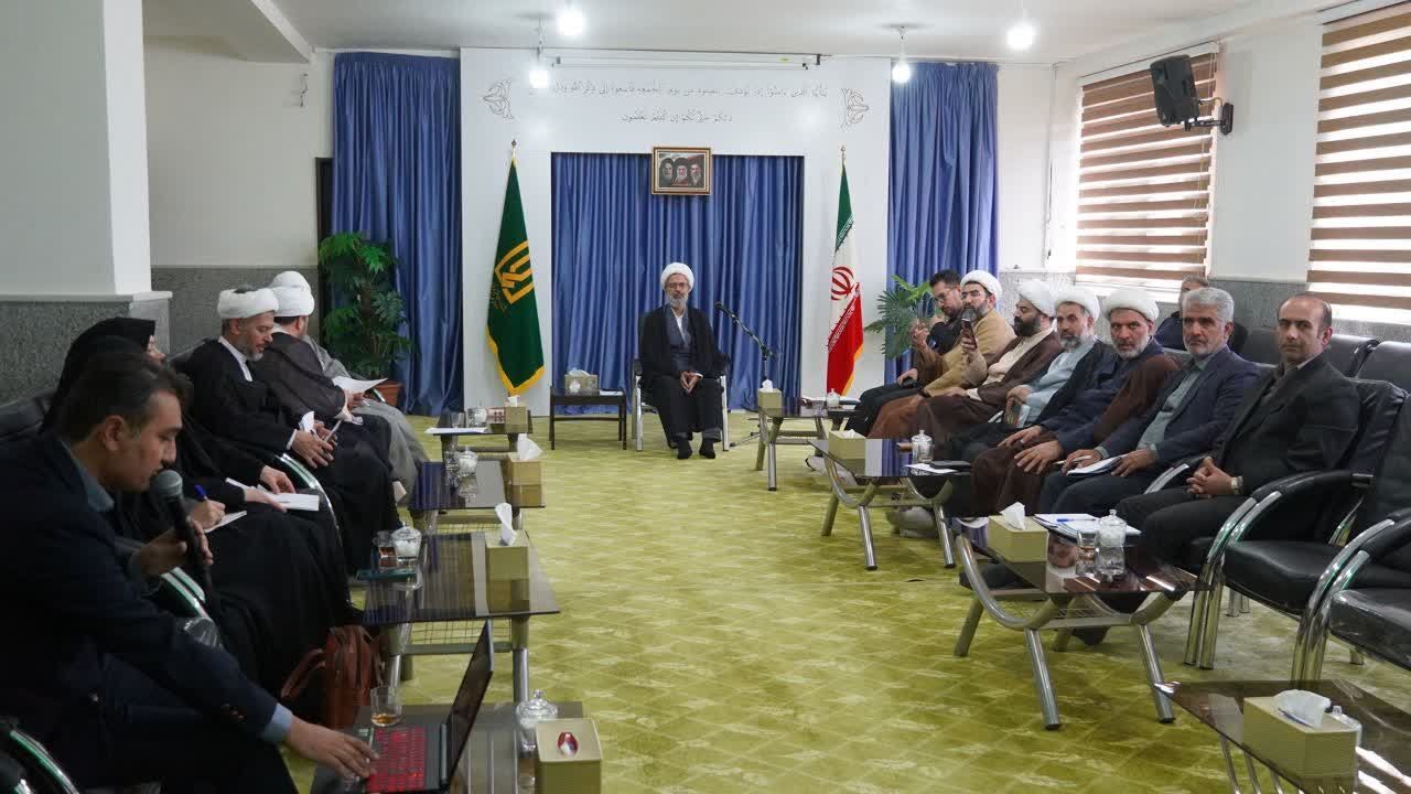 تشکیل کانون طلاب شاغل در آموزش و پرورش، فعالیت‌های تربیتی را منسجم می‌کند