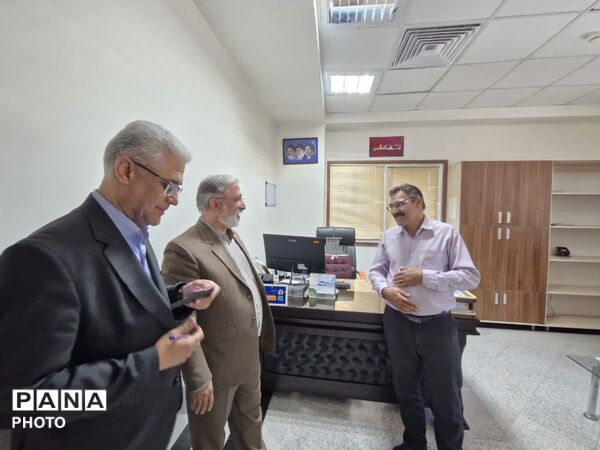 حضور فرماندار شهرستان بیرجند در اداره تامین اجتماعی منطقه یک 