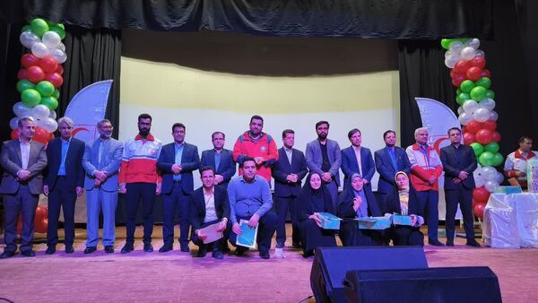 آیین تجلیل از جوانان، امدادگران، داوطلبان و مربیان هلال احمر کاشمر