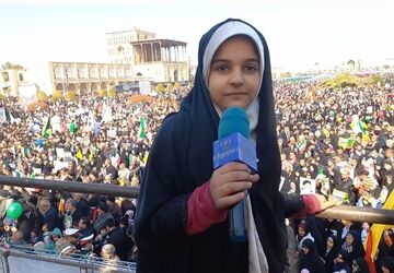 مردم اصفهان امروز صدای انقلاب را به گوش جهانیان رساندند