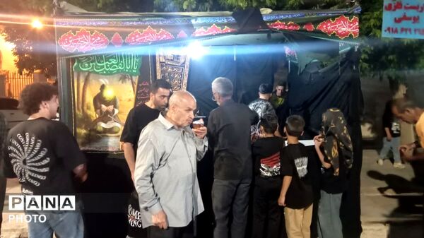 تجلی عشق حسینی و خدمت‌رسانی به مردم