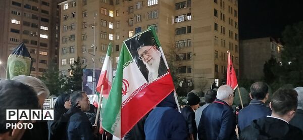 تجمع دیگر مردم ساوجبلاغ در بیعت با رهبر انقلاب 