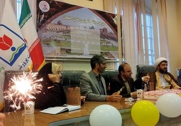 برگزاری بزگداشت روز دختر در سازمان دانش آموزی استان اصفهان 