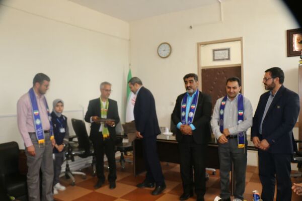 تجلیل از دانش‌آموز خبرنگاران پانا