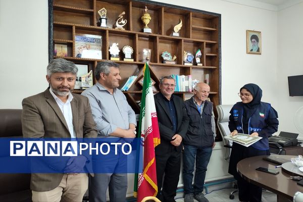 تجلیل از اصحاب رسانه و دانش آموز خبرنگاران فعال پانا در شهرستان خلخال