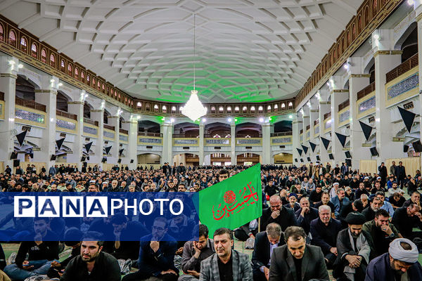 بزرگداشت شهدای خدمت در مصلای اعظم امام خمینی(ره) تبریز 