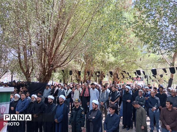 دلدادگان حسینی در سوگ علمدار کربلا گریستند