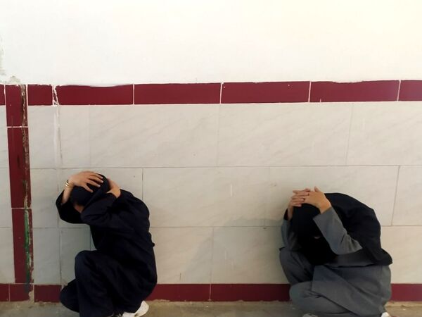 مانور زلزله در دبستان شهید نجفی فدافن