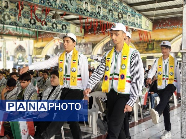 زنگ استکبار ستیزی در کرمانشاه به صدا در آمد