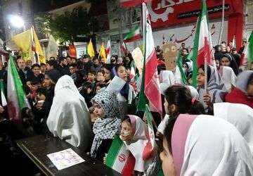 یادبودشهدای دانش‌آموز میناب در روستای فرخ‌آباد زیبادشت کرج
