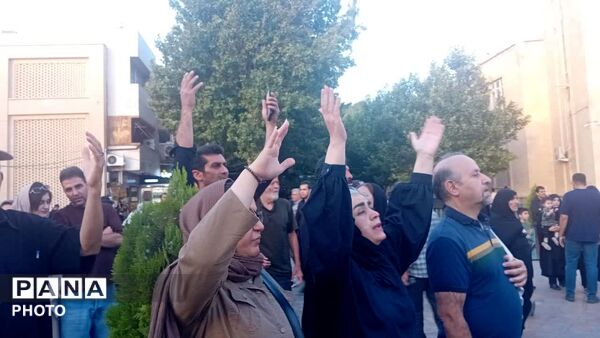 حماسه‌ای به وسعت یک ملت