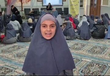 آگاهی‌بخشی درباره بهداشت دوران بلوغ در دبستان دخترانه علمدار تفت