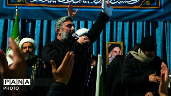 اجتماع چندهزار نفره حسینیه خیمه الانتظار در مشهد
