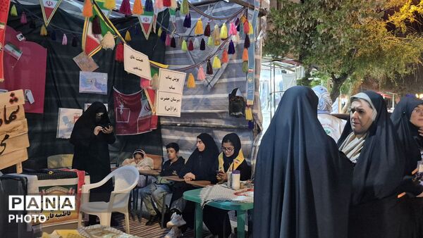 فعالیت موکب سازمان دانش‌آموزی «پاتون دختران» در راستای خدمات‌رسانی به زائران