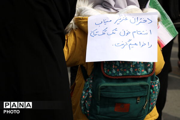 نسل جدید، پای آرمان‌های انقلاب 