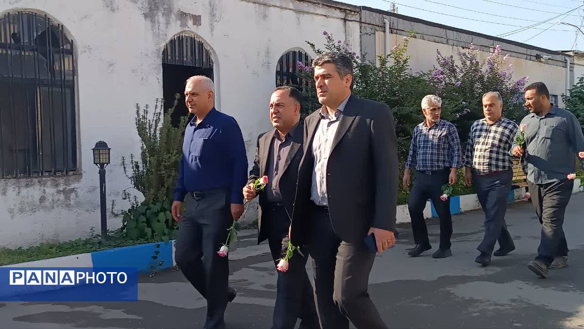 تجدید میثاق مدیران مازندران با شهدا در هفته دولت