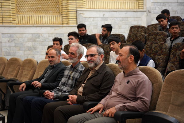 تجلیل استاندار مرکزی از خبرنگاران پانا