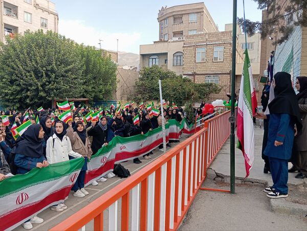 بازگشت به صحنه علم،مدارس متوسطه  شهرستان قدس آماده ساخت آینده