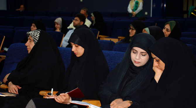 جلسه بصیرت‌افزایی و آموزش گزارش‌نویسی سامانه خادمیاری در اصفهان برگزار شد