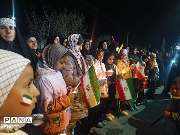 حضور گسترده فرهنگیان و دانش‌آموزان پیشتاز بیرانوند در چهل و سومین اجتماعات شبانه مردم