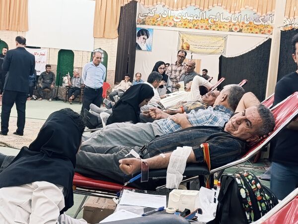 استقبال چشمگیر فراشبندی‌ها از اهدای خون؛ ۱۲۰ واحد خونی در یک روز جمع‌آوری شد