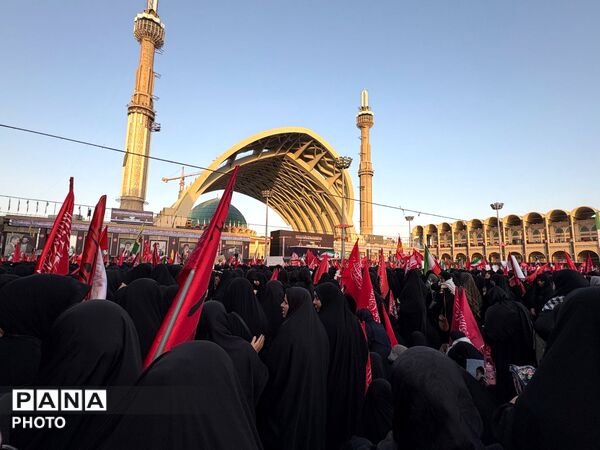 تکرار حماسه در وداع با شهید ایران