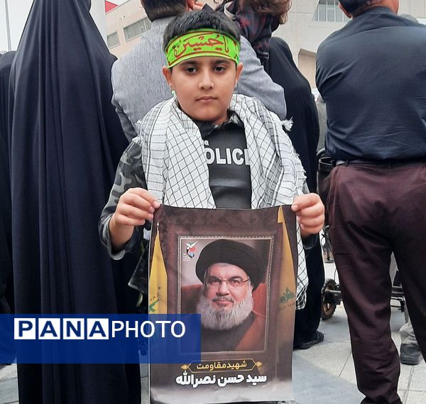 حضور پر شکوه مردم شهید پرور مشهد مقدس در عرصه میدان شهدا