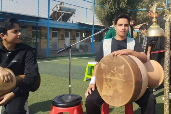آیین افتتاحیه المپیاد ورزشی دانش‌آموزان در مدرسه شاهد افشار یزد