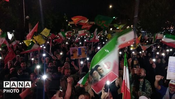 حماسه سازی مردم برای صد و بیست و چهار شب در مسجد جامع شهرستان نیشابور