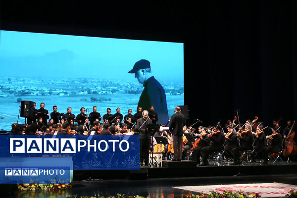 ارکستر سمفونیک «ایرانمرد» به یاد شهید حاج قاسم سلیمانی